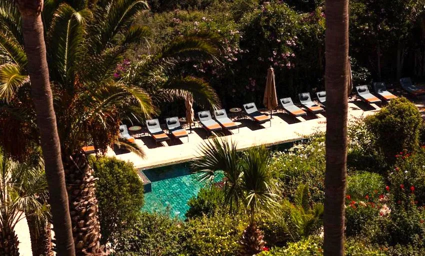 Piscine de l’hôtel Le Jardin des Douars à Essaouira